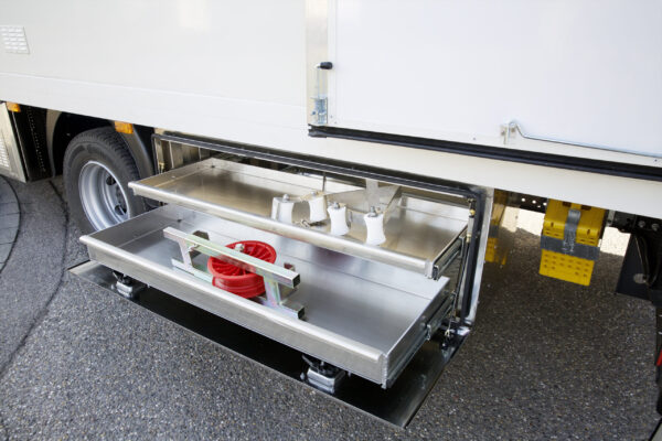 12 - 18 t EXPERT rehabilitation vehicle for KASRO electric working robots - Image 3